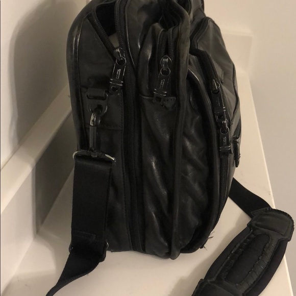 Tumi Leather Briefcase - Picture 2 of 3